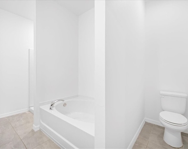 2928 Nw 27th Street - Photo Thumbnail 17