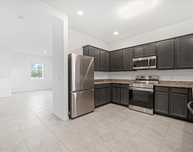 2928 Nw 27th Street - Photo Thumbnail 9