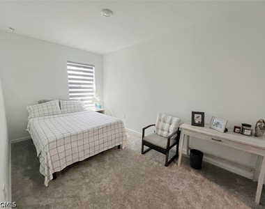 1545 Lake Jessup Circle - Photo Thumbnail 13