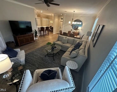 8837 E Bay Circle - Photo Thumbnail 15