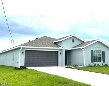 3924 Ne 17th Avenue - Photo Thumbnail 3