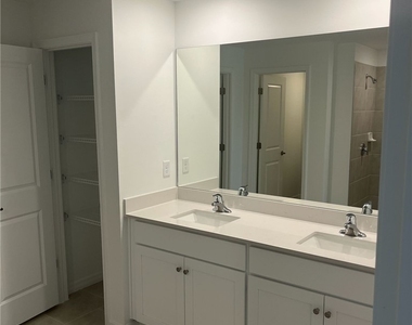 3924 Ne 17th Avenue - Photo Thumbnail 25