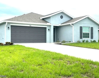 3924 Ne 17th Avenue - Photo Thumbnail 4