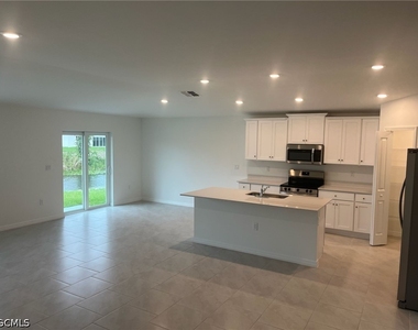 3924 Ne 17th Avenue - Photo Thumbnail 19