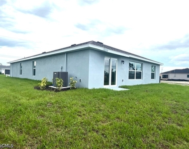 3924 Ne 17th Avenue - Photo Thumbnail 37