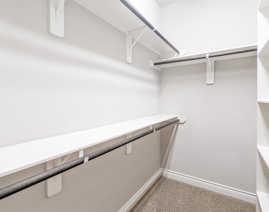 5323 Kiam Street - Photo Thumbnail 21