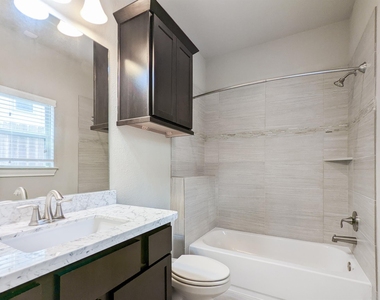 5323 Kiam Street - Photo Thumbnail 10
