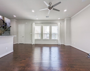 5323 Kiam Street - Photo Thumbnail 15