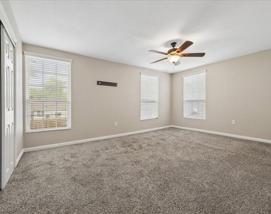 3817 Palm Street - Photo Thumbnail 13