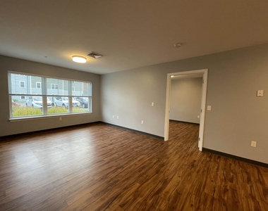15 East Ridge - Photo Thumbnail 16
