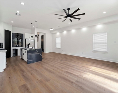 8501 Safeguard Street - Photo Thumbnail 9