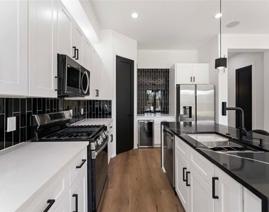 8501 Safeguard Street - Photo Thumbnail 8