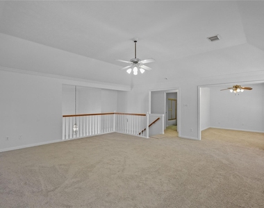 5803 Ancient Oaks Drive - Photo Thumbnail 33