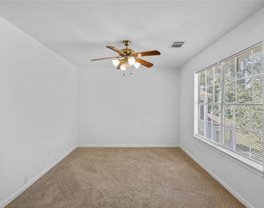 5803 Ancient Oaks Drive - Photo Thumbnail 28
