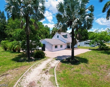 2861 N 2nd Street - Photo Thumbnail 5