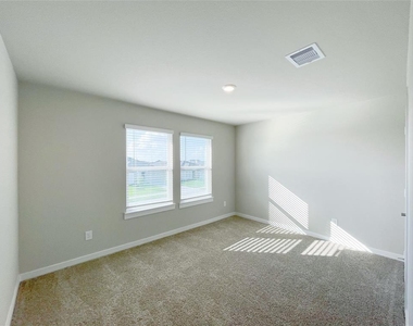 29439 Bryans Manor - Photo Thumbnail 14
