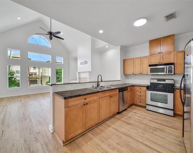 5341 Kiam Street - Photo Thumbnail 10