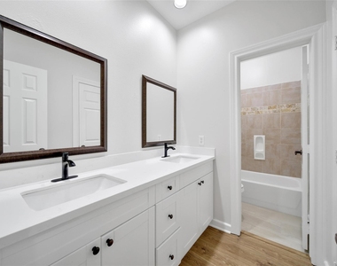 5341 Kiam Street - Photo Thumbnail 5