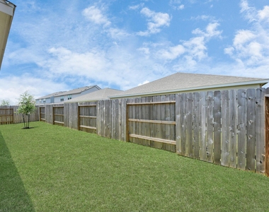 10304 Tuscan Valley Drive - Photo Thumbnail 34