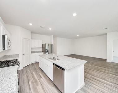 10304 Tuscan Valley Drive - Photo Thumbnail 9