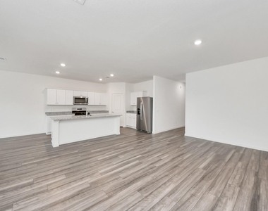 10304 Tuscan Valley Drive - Photo Thumbnail 7
