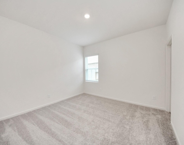 10304 Tuscan Valley Drive - Photo Thumbnail 18