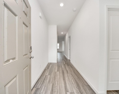 10304 Tuscan Valley Drive - Photo Thumbnail 13