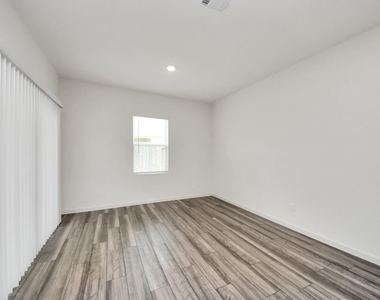 10304 Tuscan Valley Drive - Photo Thumbnail 24