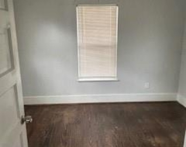 3815 Baden Street - Photo Thumbnail 6