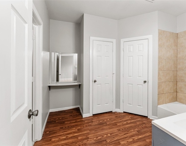 9610 Buffum Street - Photo Thumbnail 17
