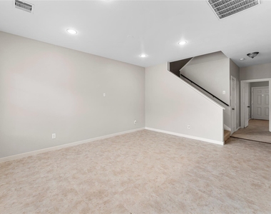 9610 Buffum Street - Photo Thumbnail 8