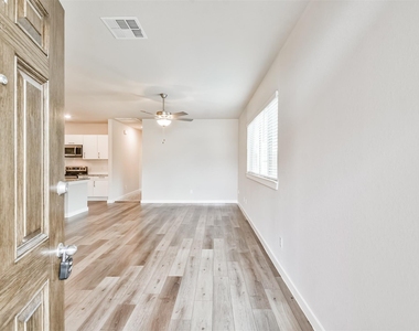 25141 Pacific Wren Drive - Photo Thumbnail 4