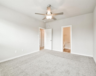 25141 Pacific Wren Drive - Photo Thumbnail 33