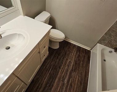 1404 Cactus Street - Photo Thumbnail 23