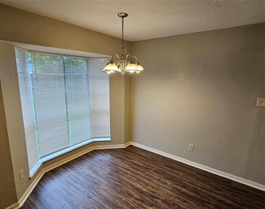 1404 Cactus Street - Photo Thumbnail 9