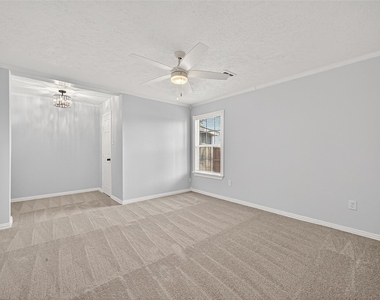 714 E Humble Street - Photo Thumbnail 17