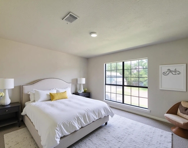 8719 Valley Song Drive - Photo Thumbnail 5