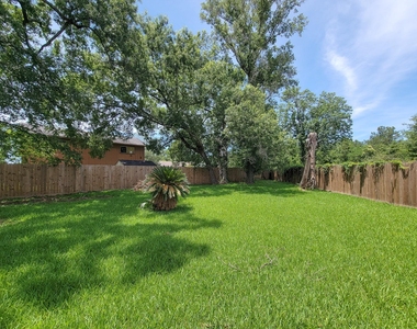 8719 Valley Song Drive - Photo Thumbnail 30