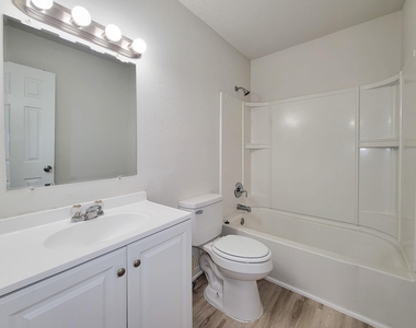 8719 Valley Song Drive - Photo Thumbnail 21