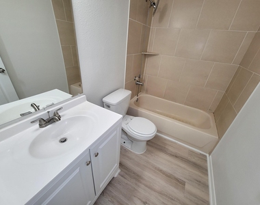 8719 Valley Song Drive - Photo Thumbnail 29