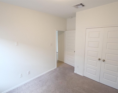 5719 Tabula Rasa Drive - Photo Thumbnail 18