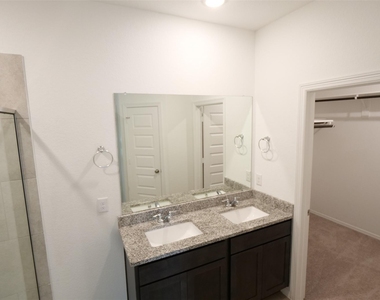 5719 Tabula Rasa Drive - Photo Thumbnail 14