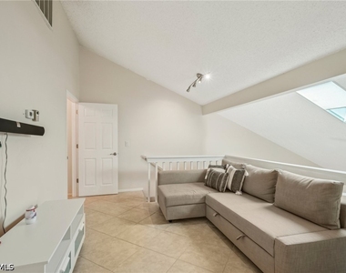 13345 Broadhurst Loop - Photo Thumbnail 17