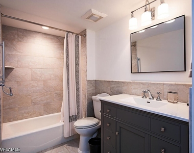 6585 Nicholas Boulevard - Photo Thumbnail 9