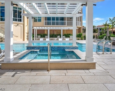 6585 Nicholas Boulevard - Photo Thumbnail 18