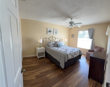 185 Grand Oaks Way - Photo Thumbnail 15