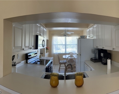 185 Grand Oaks Way - Photo Thumbnail 1