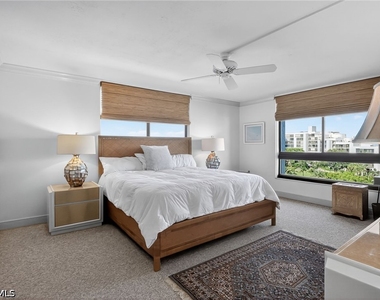 2400 Gulf Shore Boulevard N - Photo Thumbnail 17