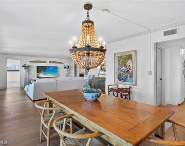 2400 Gulf Shore Boulevard N - Photo Thumbnail 15