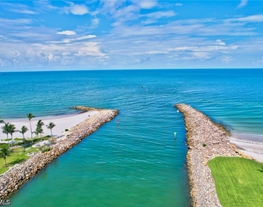 2400 Gulf Shore Boulevard N - Photo Thumbnail 33